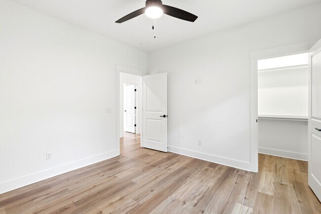 Building Photo - Custom Home in Seagate | 4 Bedrooms • 3 Bathrooms • Minutes to Wrightsville Beach