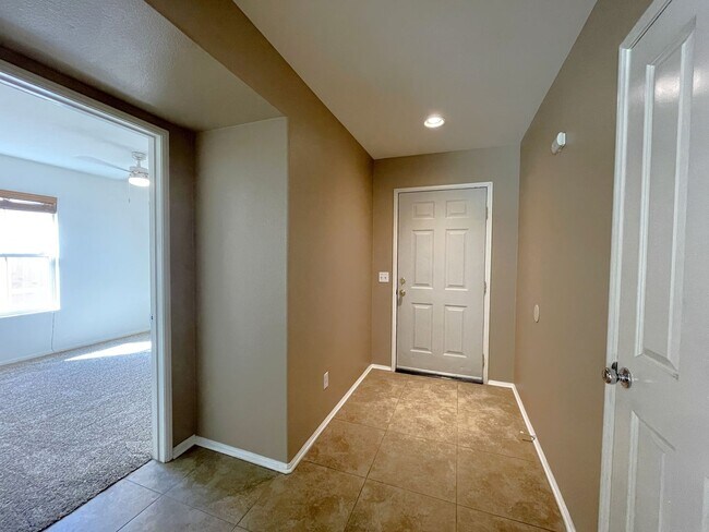 Building Photo - Charming Single-Story 3-Bedroom Home in Be...