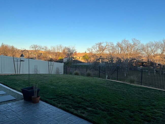 Building Photo - Custom 4 Bedroom + Office - Clover Creek Preserve