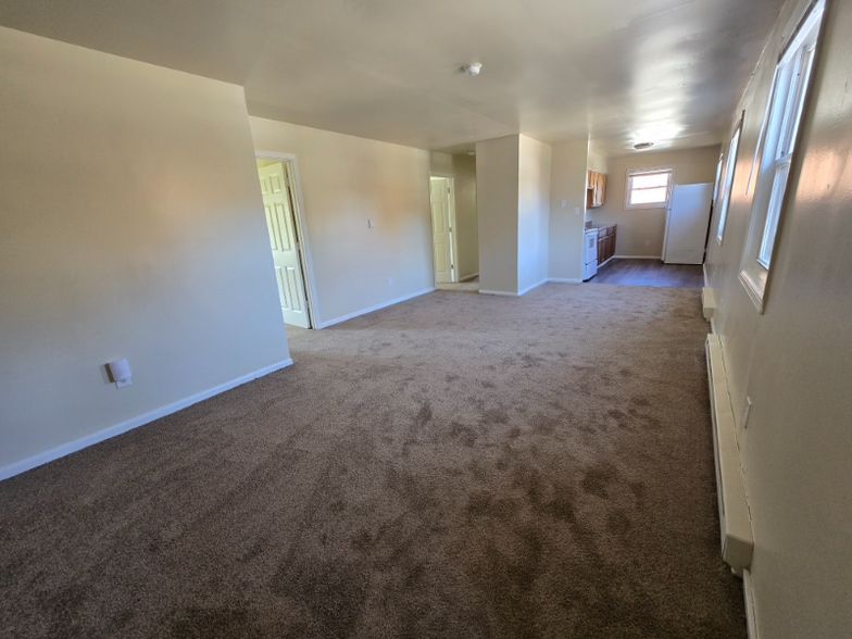 Primary Photo - 4108 North Ave