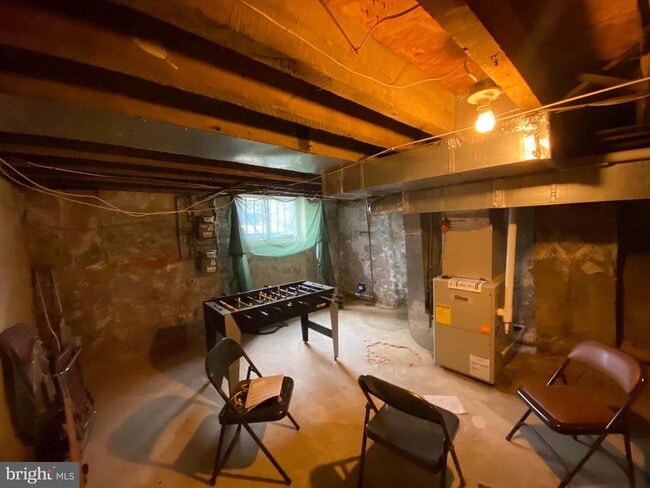 Building Photo - 1435 W Norris St