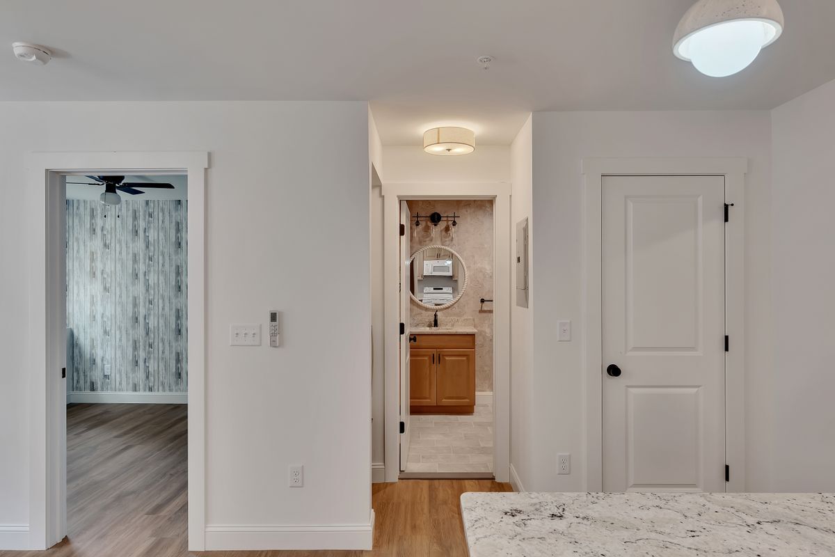 Building Photo - 36 Pawling Ave