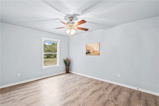Building Photo - 2111 Lone Star Rd