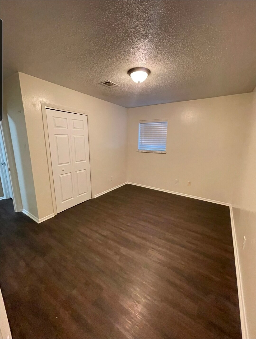 Building Photo - 15905 Waycross Dr