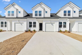 Building Photo - 173 Hoffman Townhome