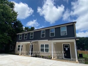Building Photo - 443 Faith Dr SW