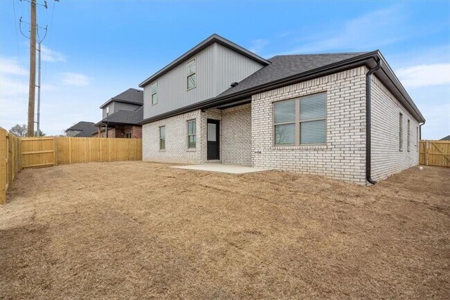 Building Photo - 6602 SW Spindle St