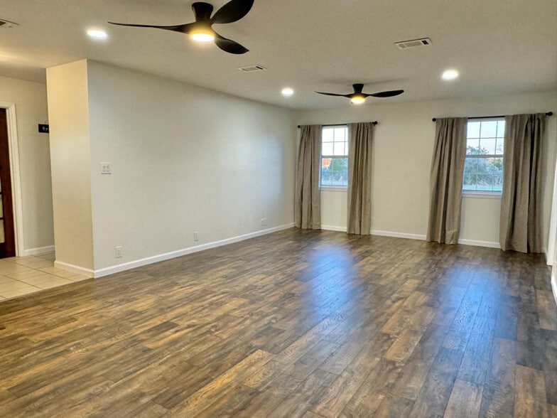 Building Photo - 6349 FL-189