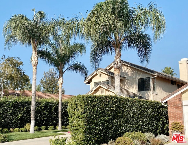 Building Photo - 3856 Cottonwood Grove Trail