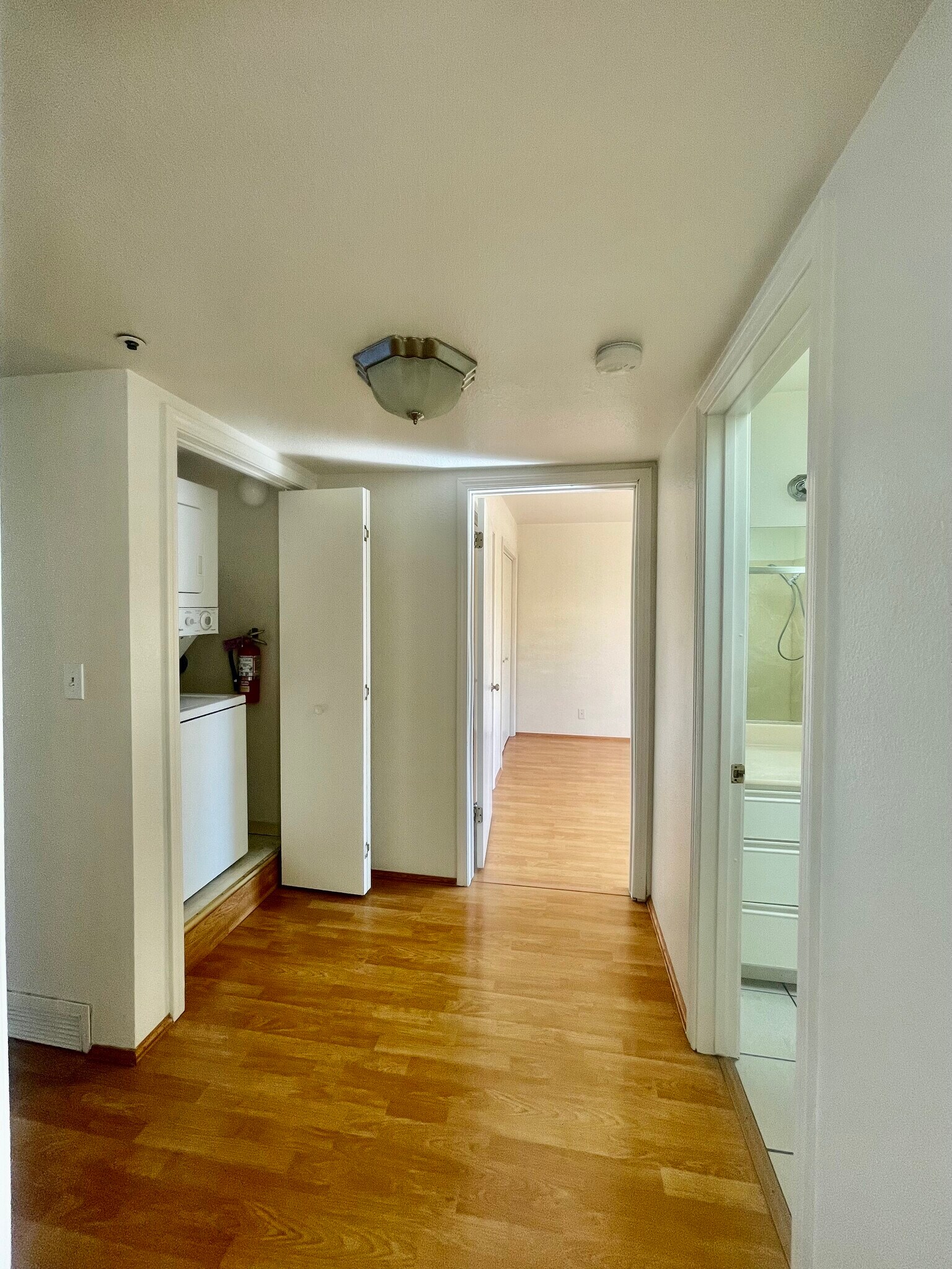Entrance to the second bedroom - 1026 San Luis Cir