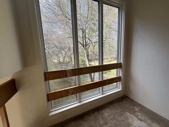 Building Photo - 89 Wilson St