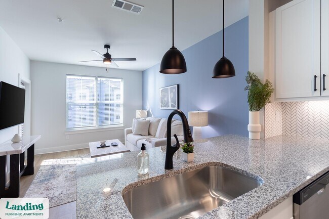 Building Photo - 435 Encore Way