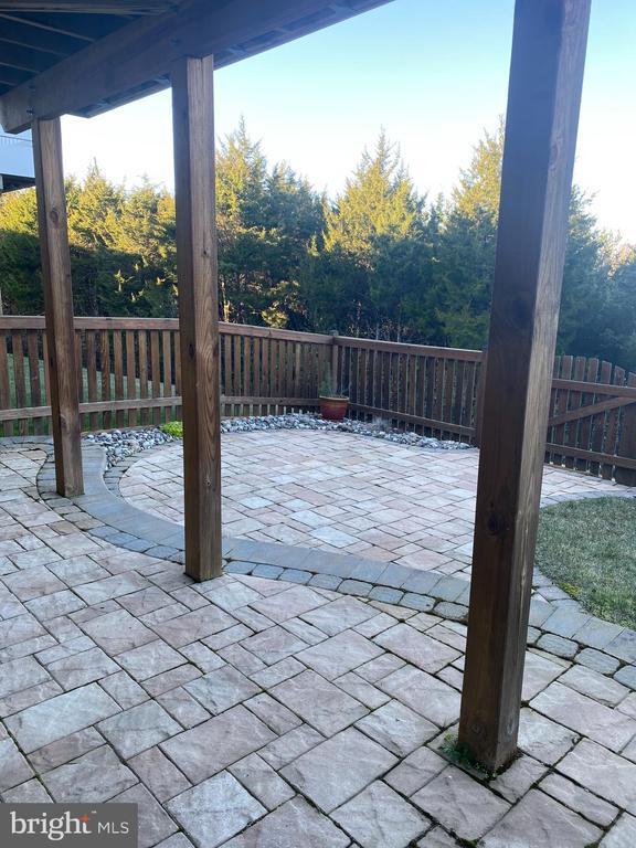Building Photo - 168 Trout Lily Dr