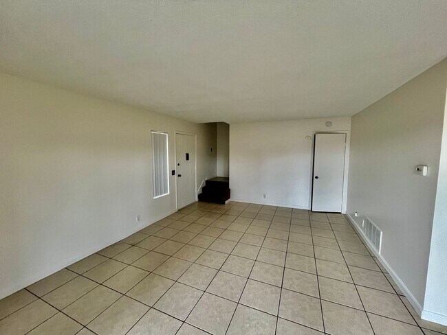 Building Photo - 6840 Bear River Row