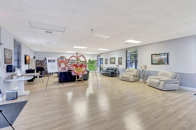 Building Photo - 6078 Dusenburg Rd