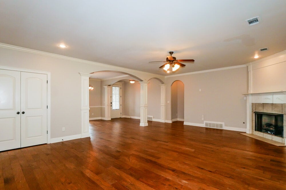 Building Photo - 65 Ridgefield Dr