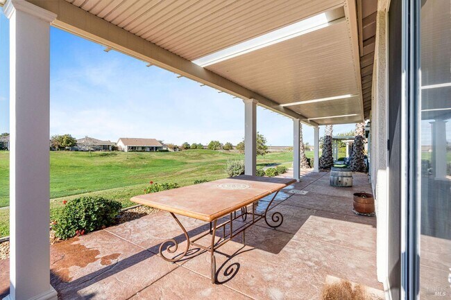 Building Photo - 351 Spyglass Dr