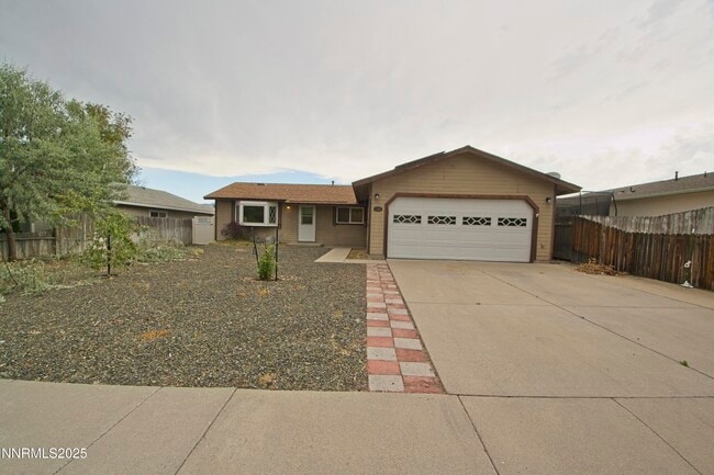 Primary Photo - 1146 Glacier Dr