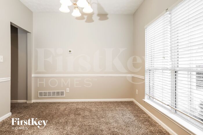 Building Photo - 7910 W Shore Cir
