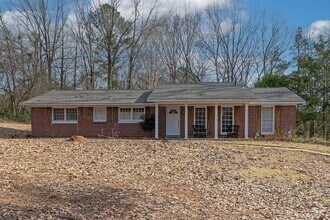 Building Photo - Home for Rent in Wetumpka