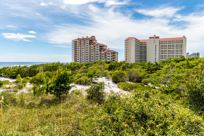 Building Photo - 515 Tops'l Beach Blvd