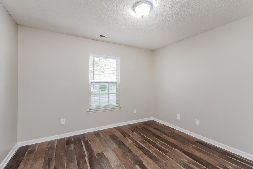 Building Photo - 3410 Arbor Pointe Dr