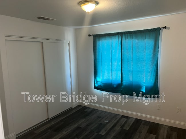 Building Photo - 4230 44th St