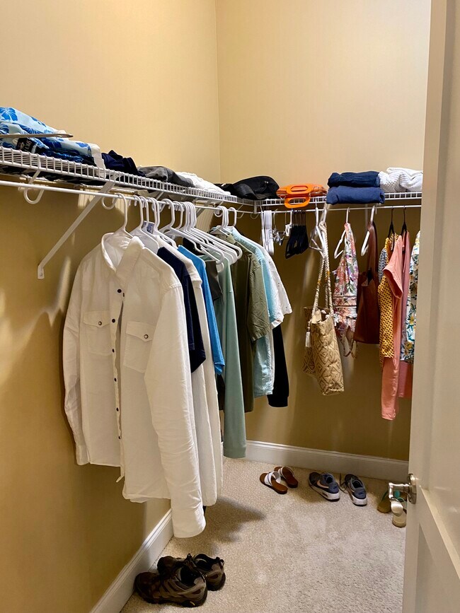 Building Photo - 30 Whistler Ct