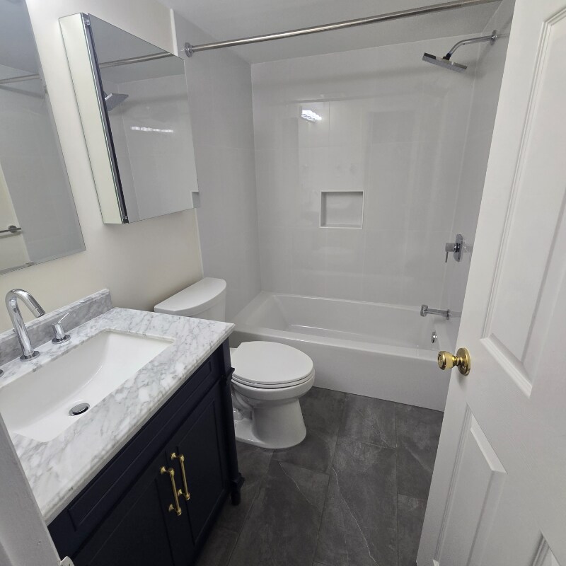 Building Photo - 589 Wrensong Rd