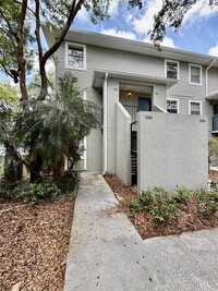 Building Photo - 7150 E Bank Dr