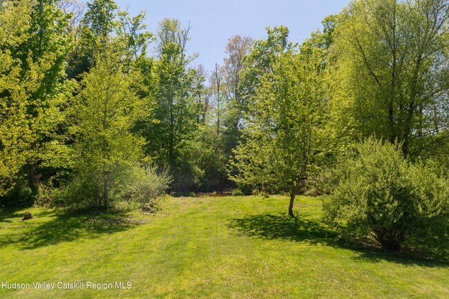 Building Photo - 4599 NY-212