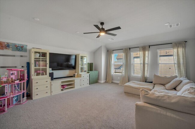 Building Photo - 4409 Dandelion Ln