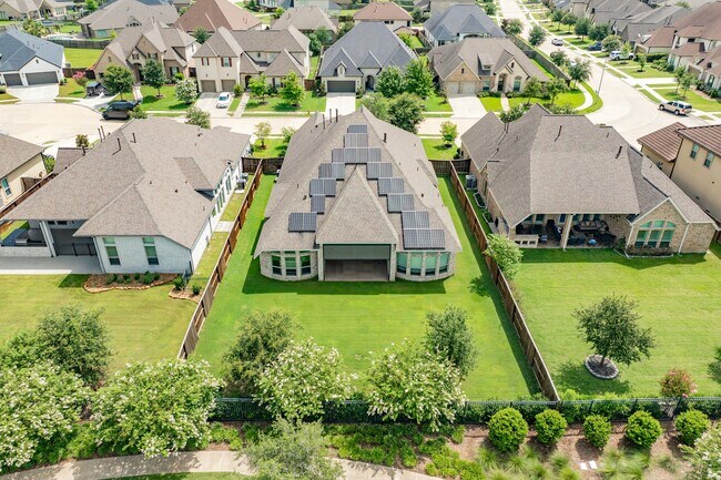 Building Photo - 10318 Granite Ct