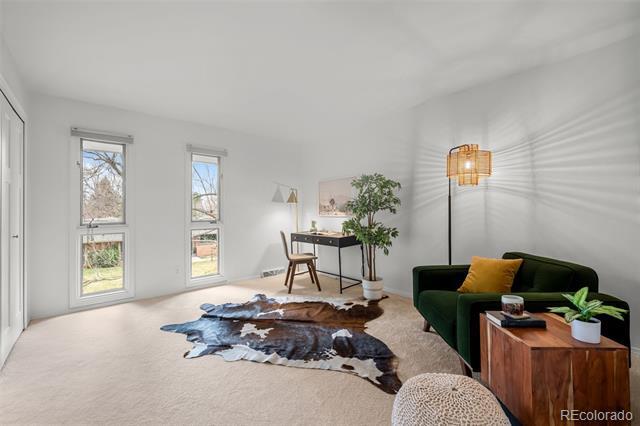 Building Photo - 3436 S Race St