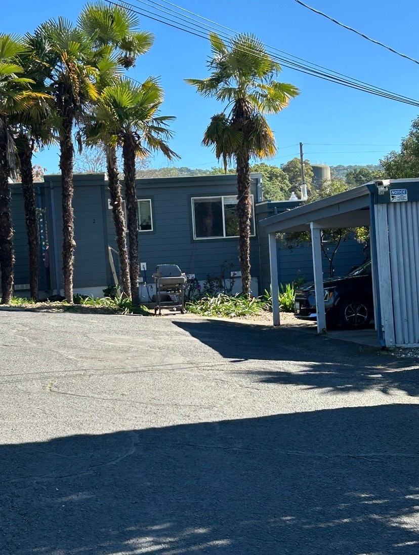 front of property - 17709 Sunset Way