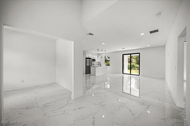Building Photo - 3315 67th St W