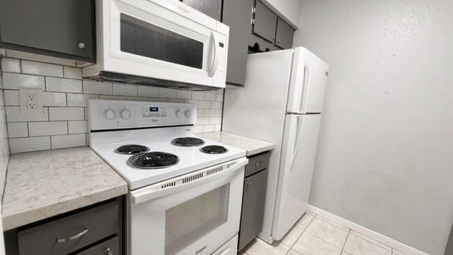 Building Photo - 4647 Wild Indigo St