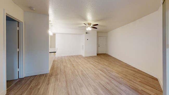 Living Room - Copper Hill Apartments