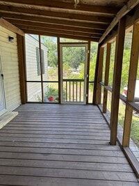 Building Photo - FOR RENT