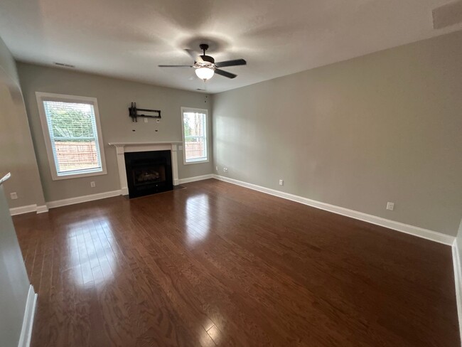 Building Photo - 3 Bed | 2.5 Bath Clayton Home with Bonus R...