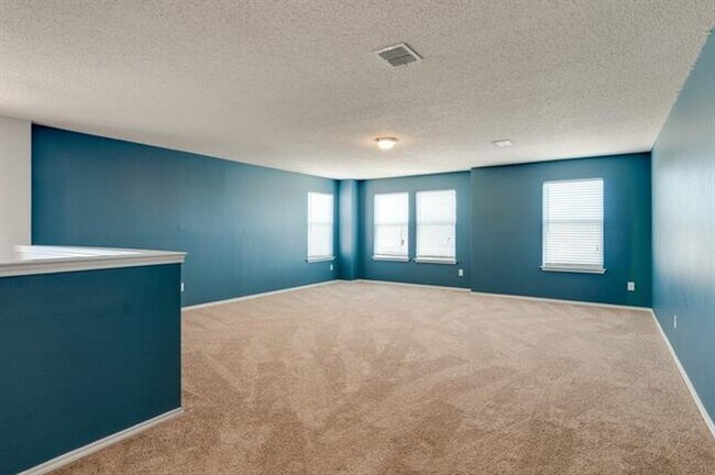 Building Photo - 3821 Bandera Ranch Rd