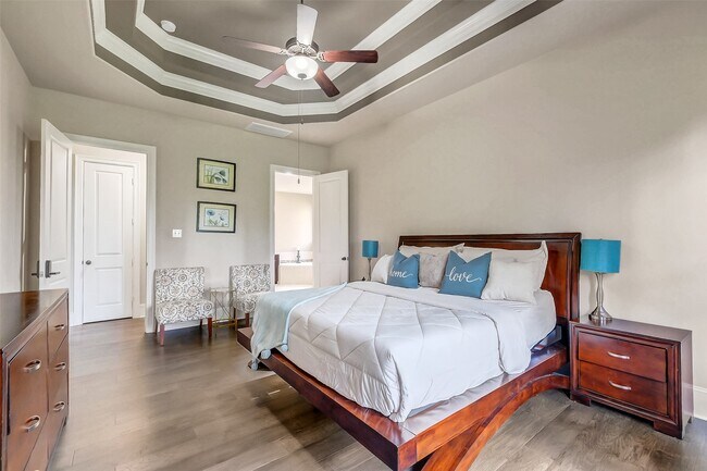 Building Photo - 2610 Orleans Way