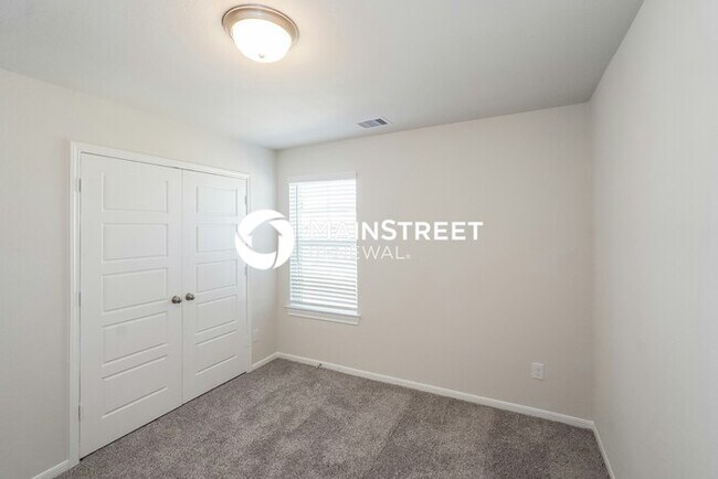 Building Photo - 4 Bedroom Pet-Friendly Home in Katy, TX wi...