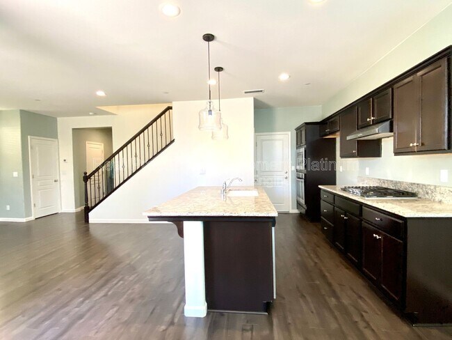 Building Photo - 2534 Mustang Dr