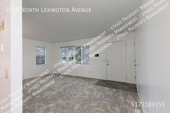 Building Photo - 2126 N Lexington Ave
