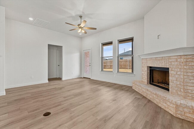 Building Photo - 2616 Garland Ave