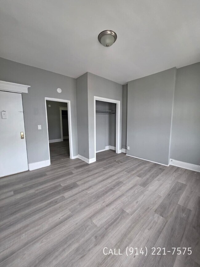 Building Photo - 188 Ashburton Ave