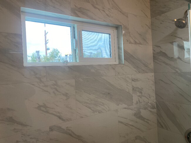 Building Photo - 2 Central Ave