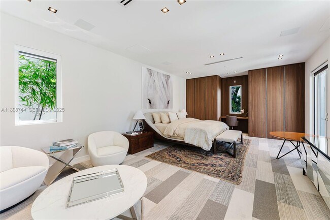 Building Photo - 3916 Island Estates Dr