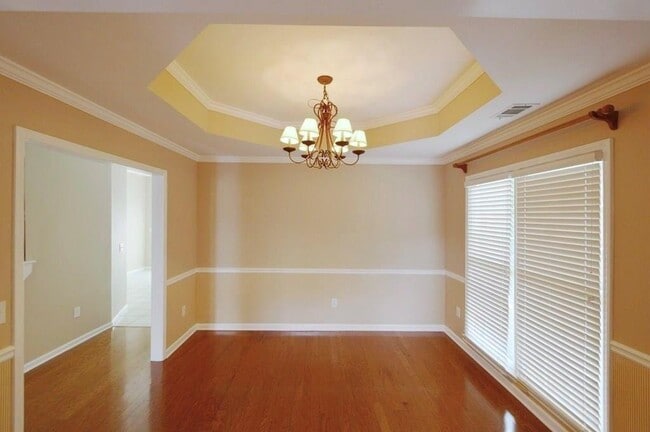 Building Photo - 5555 Cannonero Dr